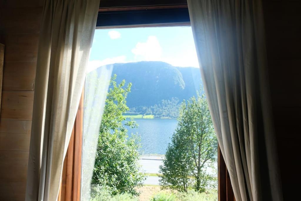 Apartment With Lake View In Jolster Årdal المظهر الخارجي الصورة
