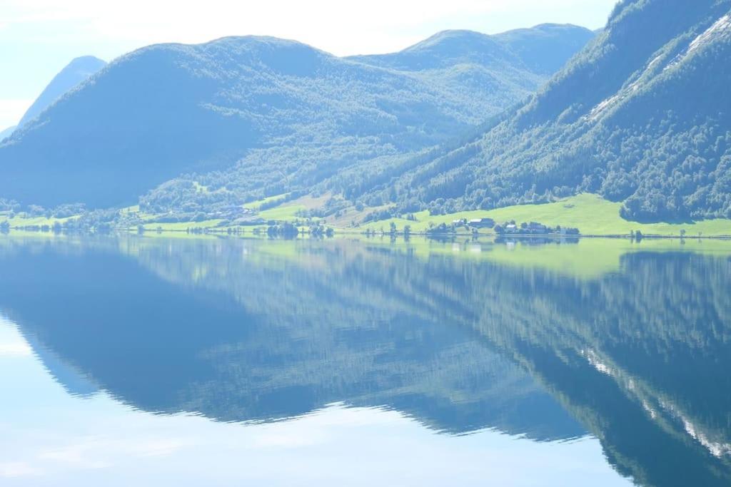 Apartment With Lake View In Jolster Årdal المظهر الخارجي الصورة