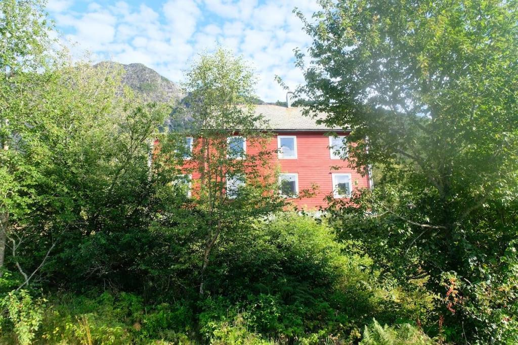 Apartment With Lake View In Jolster Årdal المظهر الخارجي الصورة